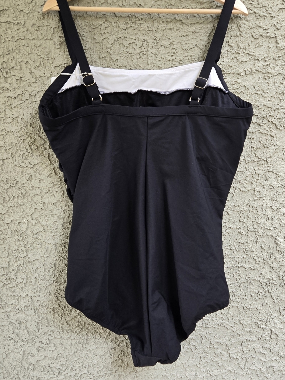 Miraclesuit Kara Classic Black & White One-Piece Swimsuit - Picture 5 of 12